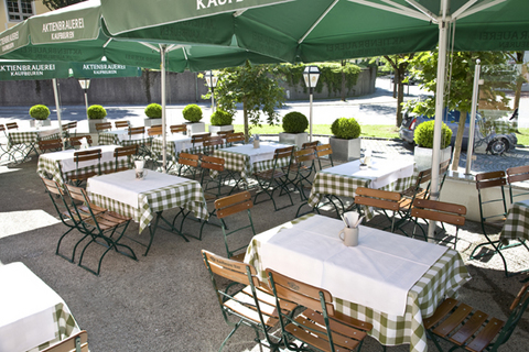 Biergarten im Gasthof Eichel